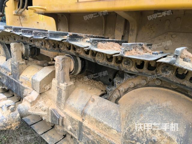 右引導輪（推土機底盤及工作裝置）