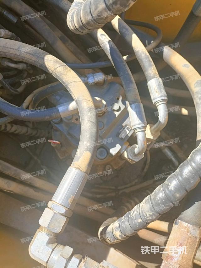 回轉(zhuǎn)馬達(dá)（上車部件）