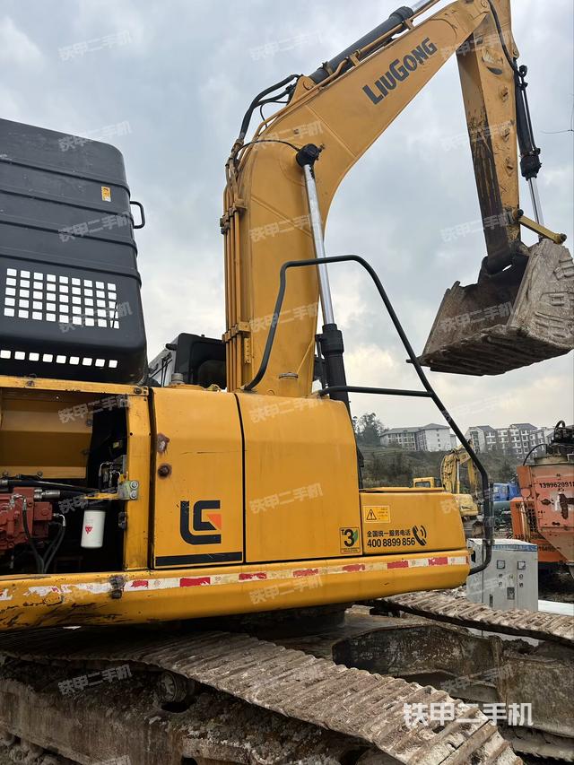 整机右后45°（整机外观）