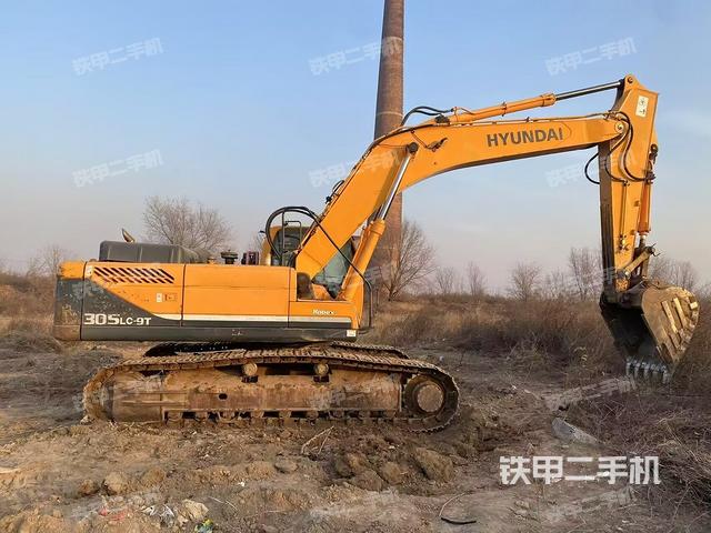 整機右后45°(整機外觀) 整機右后45°(整機外觀)