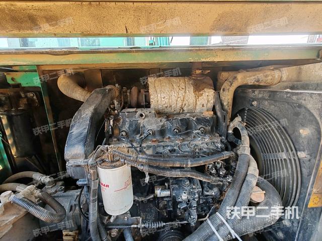 發(fā)動(dòng)機(jī)室(上車部件) 發(fā)動(dòng)機(jī)室(上車部件)