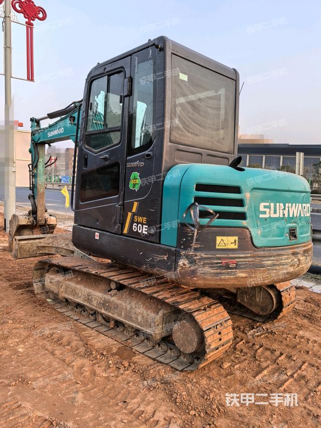 左后45（整機(jī)外觀）