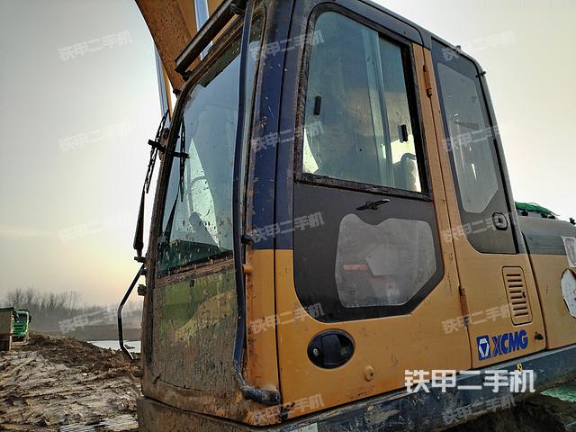 駕駛室整體（整機(jī)外觀）