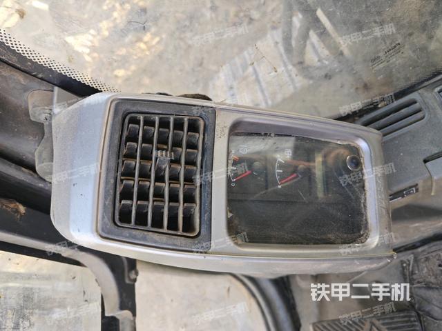 顯示屏?(駕駛室部分) 顯示屏?(駕駛室部分)