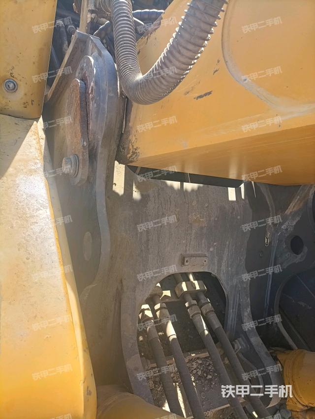 大臂根部?斜視（工作和回轉(zhuǎn)裝置）