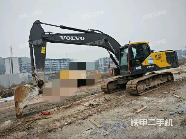 沃尔沃EC200EAG挖掘机