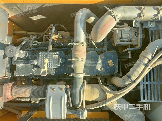 發(fā)動(dòng)機(jī)整體俯視(整機(jī)外觀) 發(fā)動(dòng)機(jī)整體俯視(整機(jī)外觀)