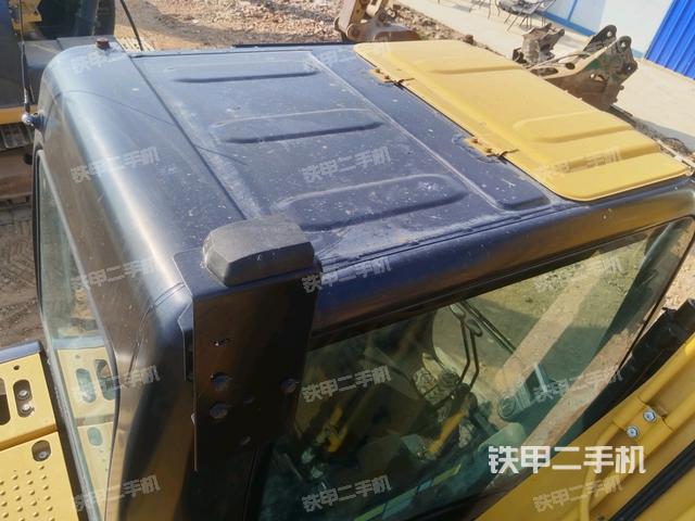 駕駛室頂部俯視(上車部件) 駕駛室頂部俯視(上車部件)
