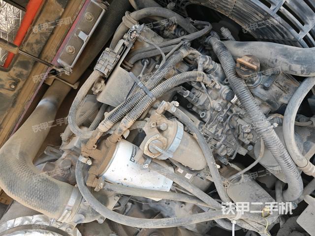 發(fā)動(dòng)機(jī)室(上車部件) 發(fā)動(dòng)機(jī)室(上車部件)