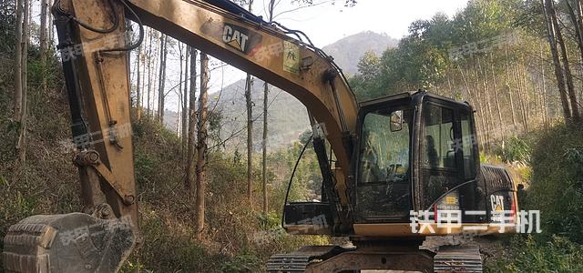 卡特彼勒CAT®313D2 GC 小型液压挖掘机
