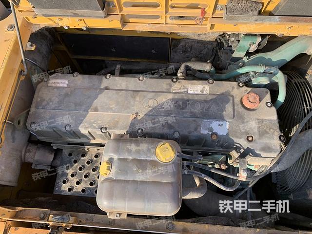 發(fā)動(dòng)機(jī)整體俯視（整機(jī)外觀）