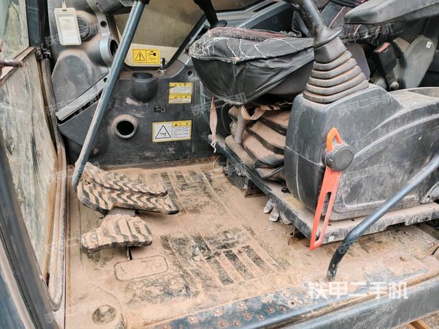 小時(shí)表（駕駛室部分）