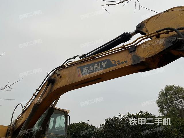 大臂整體?右側(cè)（工作和回轉(zhuǎn)裝置）