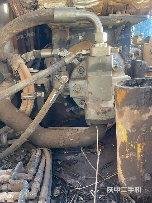 液壓泵室（大件艙室）