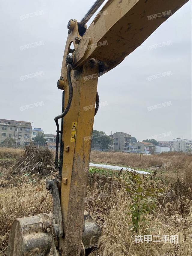 小臂整體左后（工作和回轉(zhuǎn)裝置）