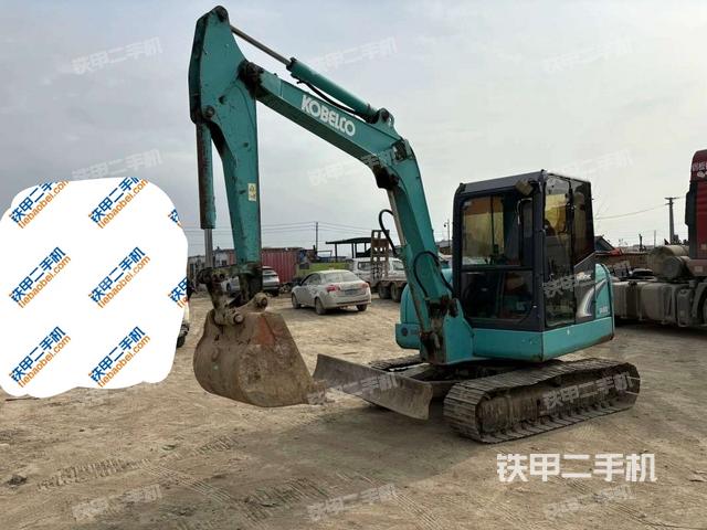 神鋼SK60-8挖掘機(jī)