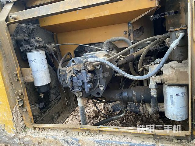 液壓泵室（大件艙室）