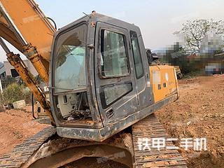 現(xiàn)代R225LC-7挖掘機(jī)