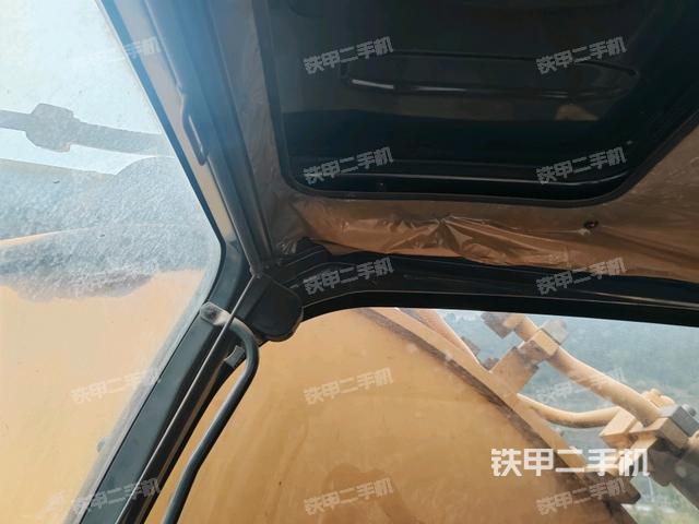 座椅后部（駕駛室部分）