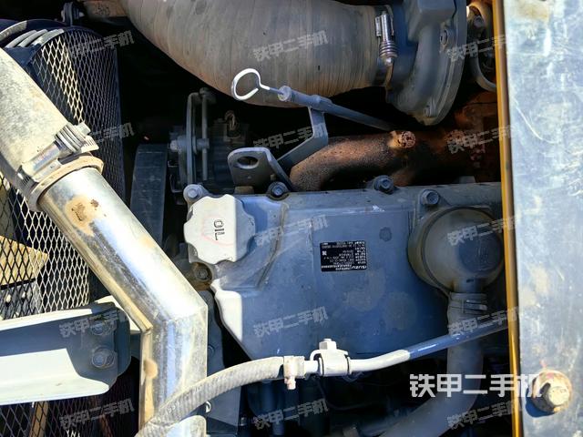 發(fā)動機室(上車部件) 發(fā)動機室(上車部件)
