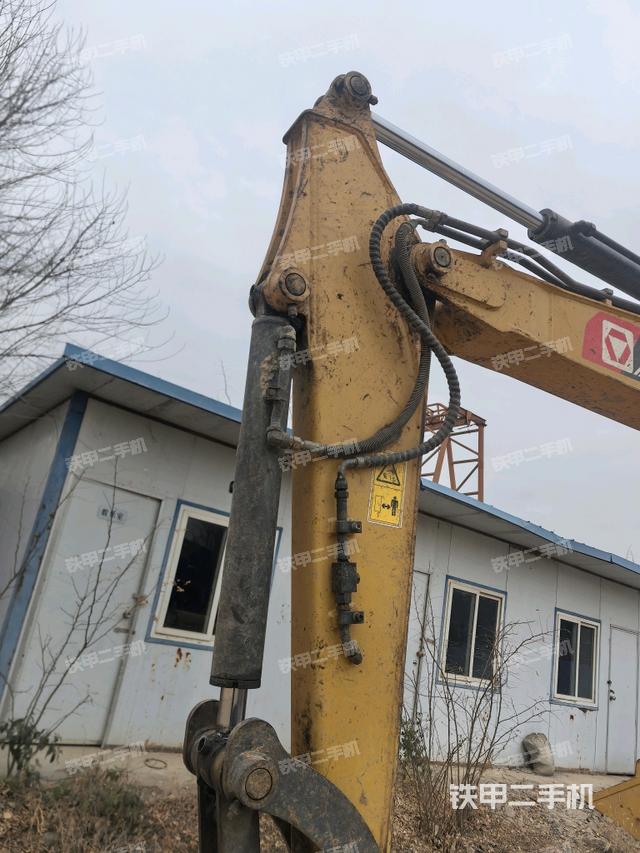 小臂整體左后（工作和回轉(zhuǎn)裝置）