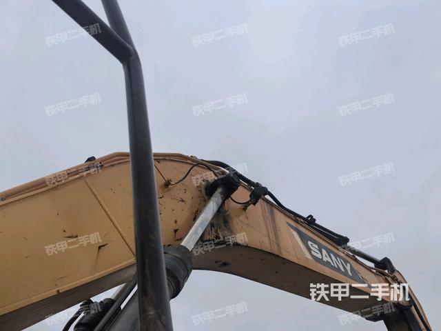 大臂整體?右側(cè)(工作和回轉(zhuǎn)裝置) 大臂整體?右側(cè)(工作和回轉(zhuǎn)裝置)