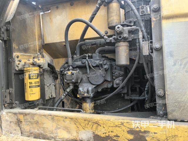 液壓泵室（大件艙室）