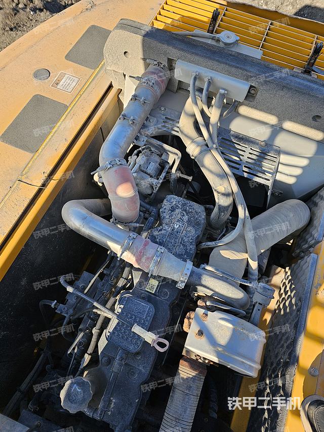 發(fā)動機整體俯視(整機外觀) 發(fā)動機整體俯視(整機外觀)