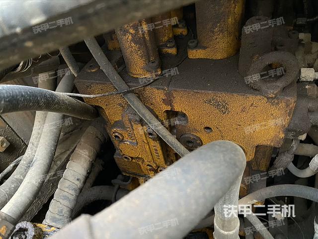 分配閥（上車部件）