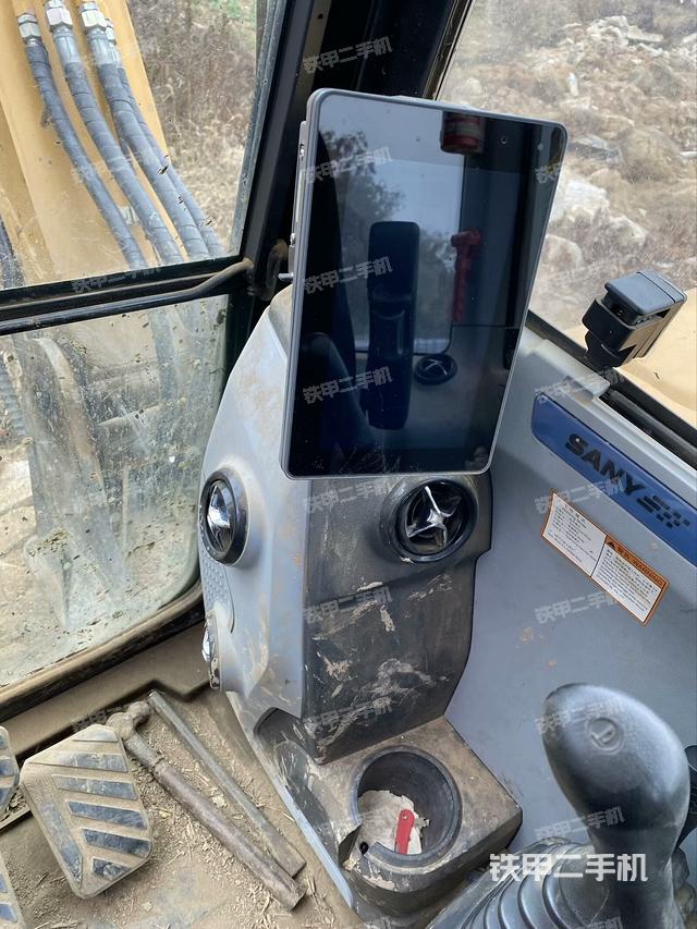 顯示屏?（駕駛室部分）