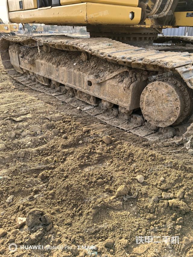 左側(cè)履帶整體?（行走機(jī)構(gòu)）