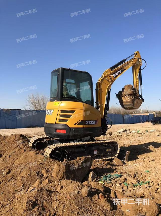 整機右后45°（整機外觀）