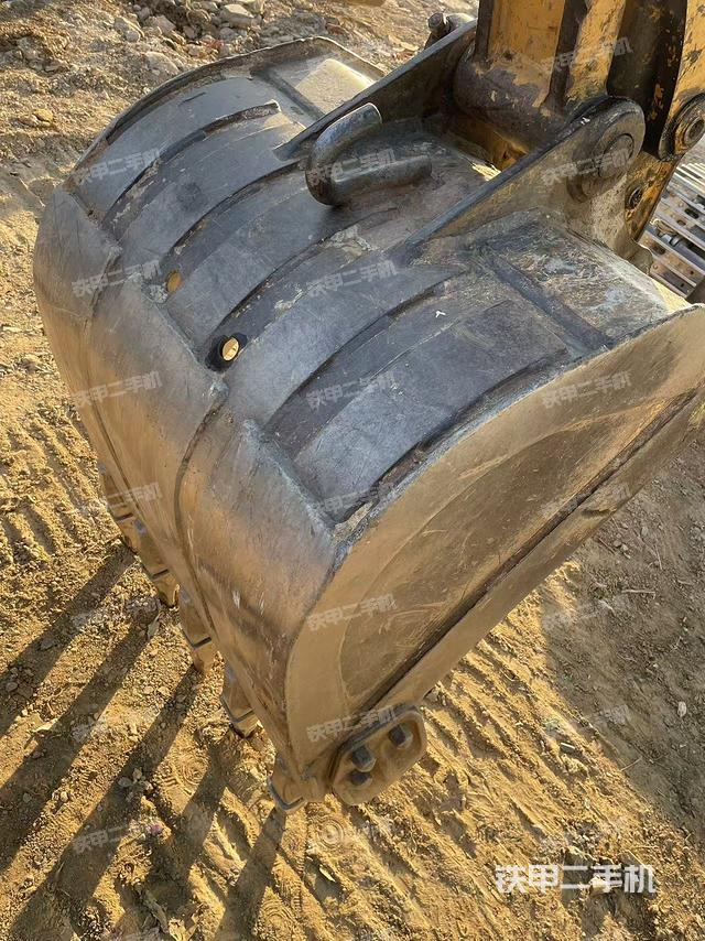 鏟斗45度（工作和回轉(zhuǎn)裝置）