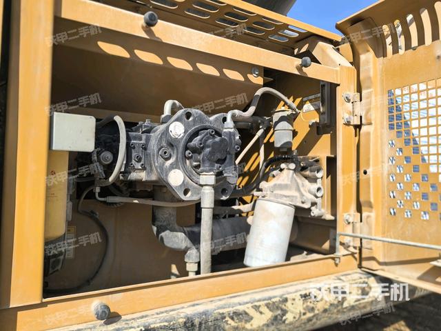 液壓泵室（大件艙室）