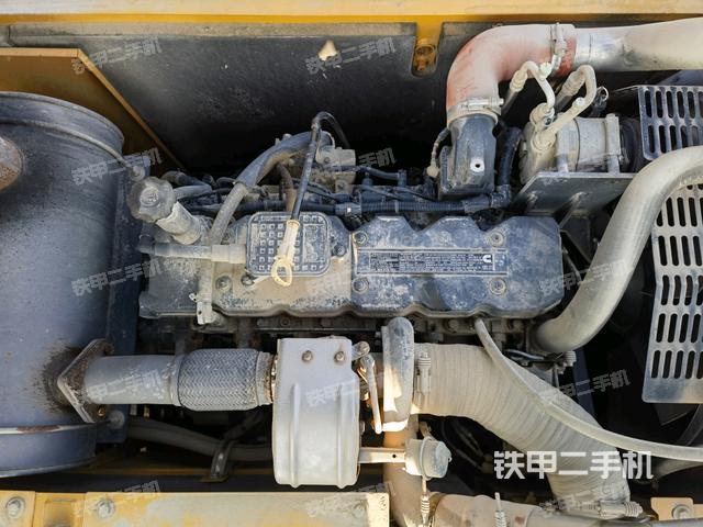 發(fā)動機室(上車部件) 發(fā)動機室(上車部件)