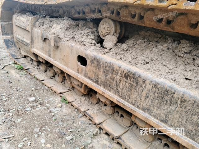 左側(cè)行走馬達(dá)蓋板（行走機(jī)構(gòu)）