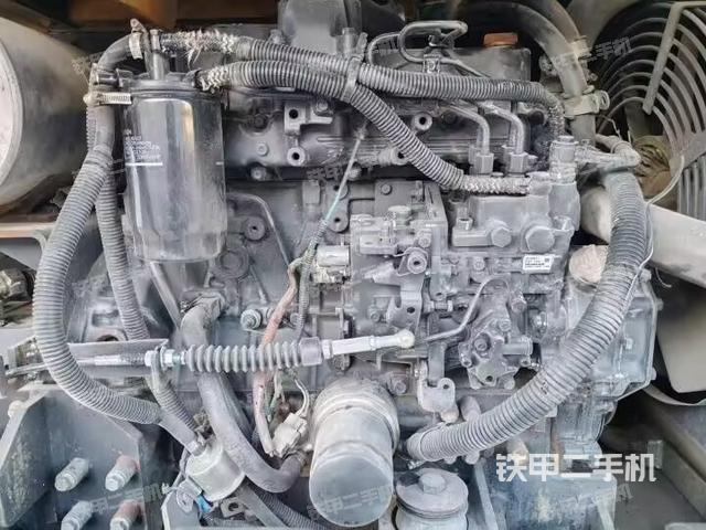 發(fā)動機(jī)整體俯視（整機(jī)外觀）