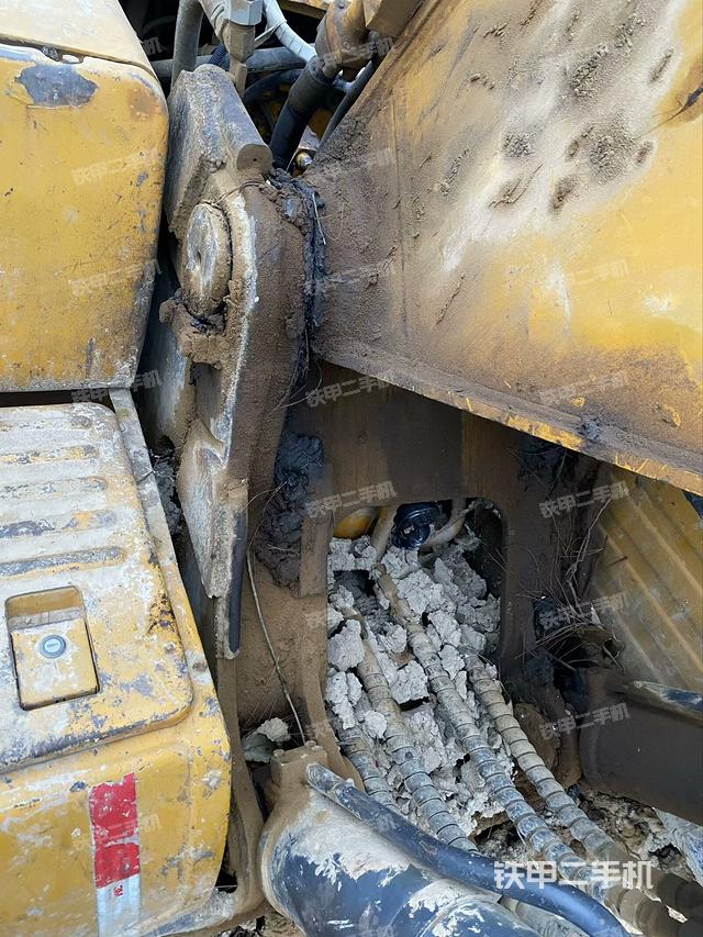 大臂根部?斜視（工作和回轉(zhuǎn)裝置）