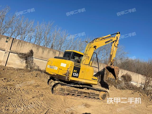 整機(jī)右后45°(整機(jī)外觀) 整機(jī)右后45°(整機(jī)外觀)