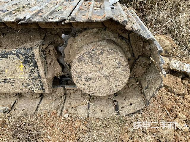 左驅(qū)動(dòng)輪（行走機(jī)構(gòu)）