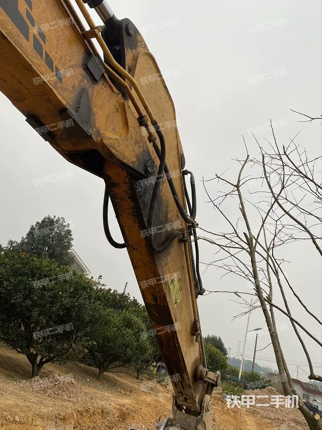 小臂整體左后（工作和回轉(zhuǎn)裝置）