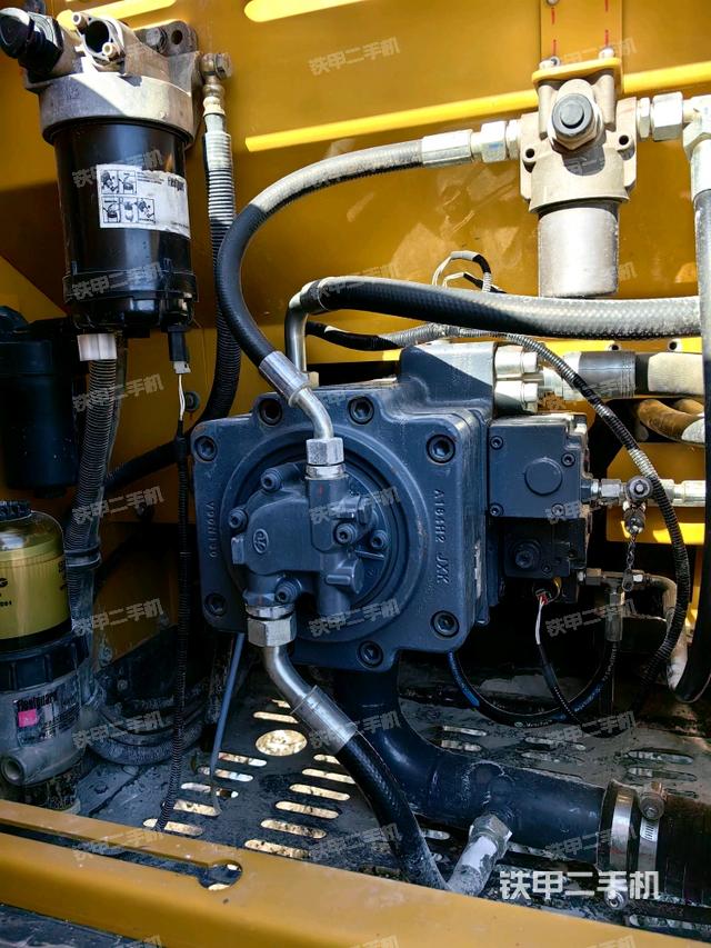 液壓泵室（大件艙室）