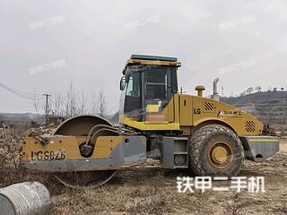 山東臨工LGS820壓路機實拍圖片