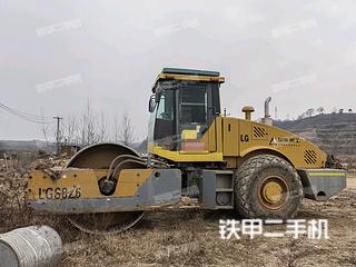 山東臨工LGS820壓路機(jī)實(shí)拍圖片