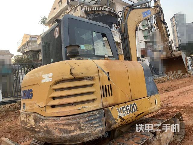 整機(jī)右后45°（整機(jī)外觀）