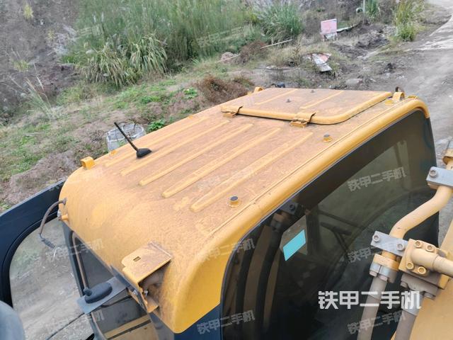 駕駛室頂部俯視（上車部件）