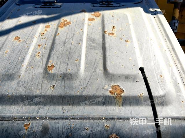 駕駛室頂部俯視(上車部件) 駕駛室頂部俯視(上車部件)