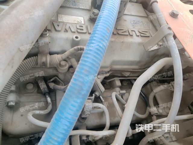 氣門室蓋螺絲特寫（上車部件）