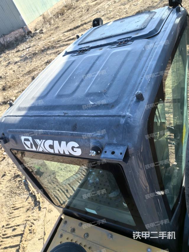 駕駛室頂部（整機(jī)外觀）