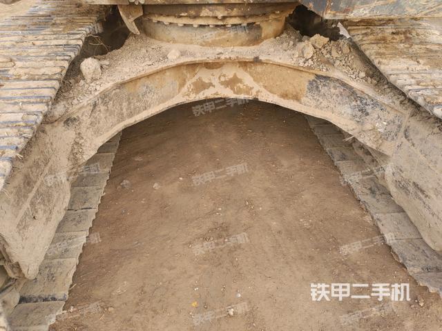 轉盤和下車架正前（工作和回轉裝置）